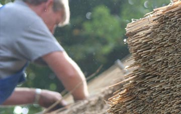 professional Peartree Green thatchers